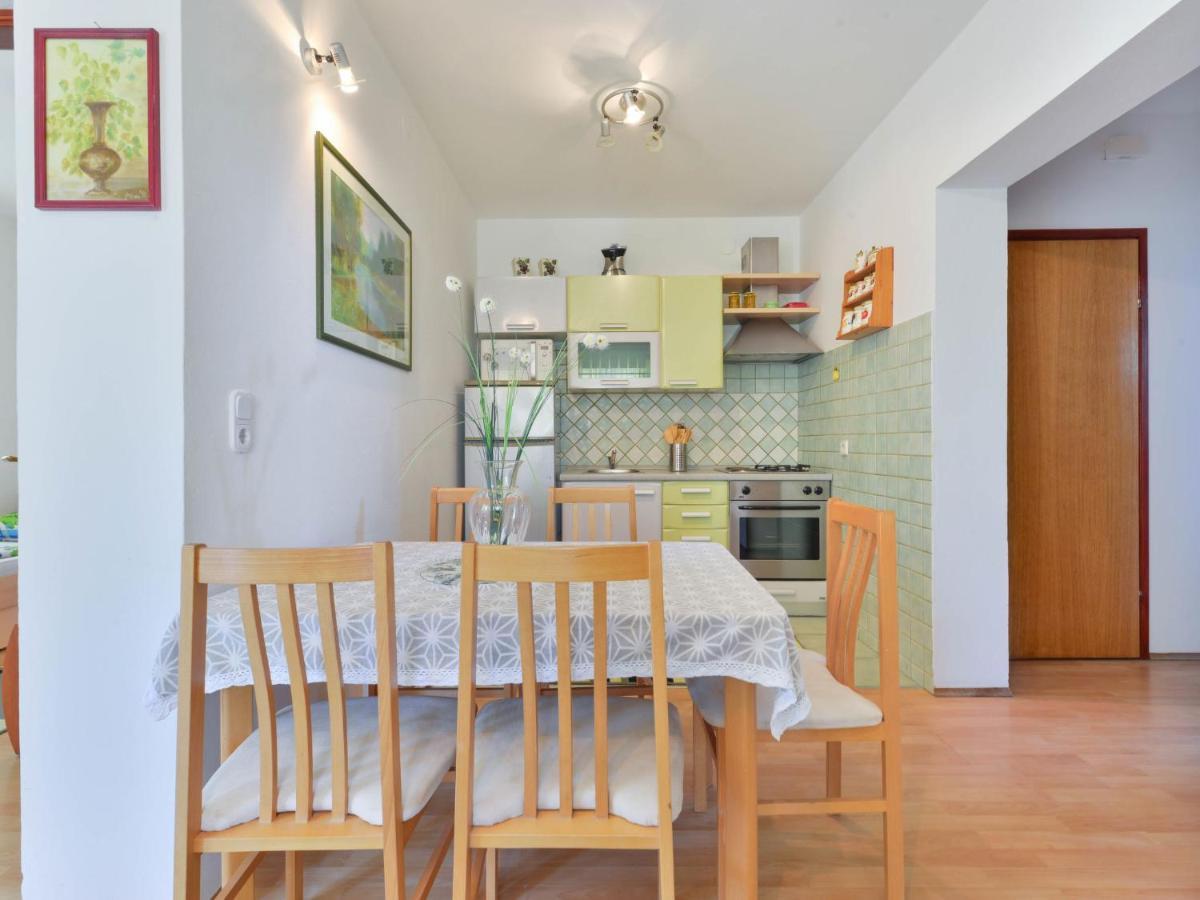 Apartment Jadran - NIN123 Bagian luar foto